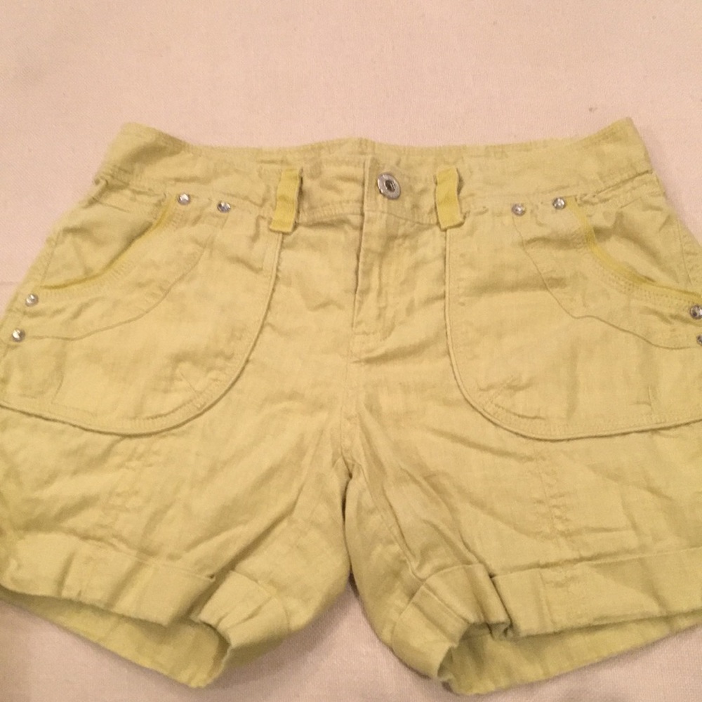 Green linen shorts with crystal studs